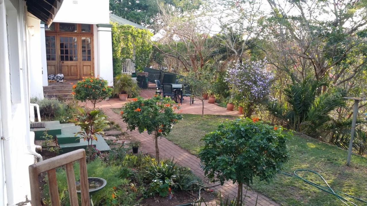 Royston Hall Historical Guesthouse Umtentweni Exterior photo